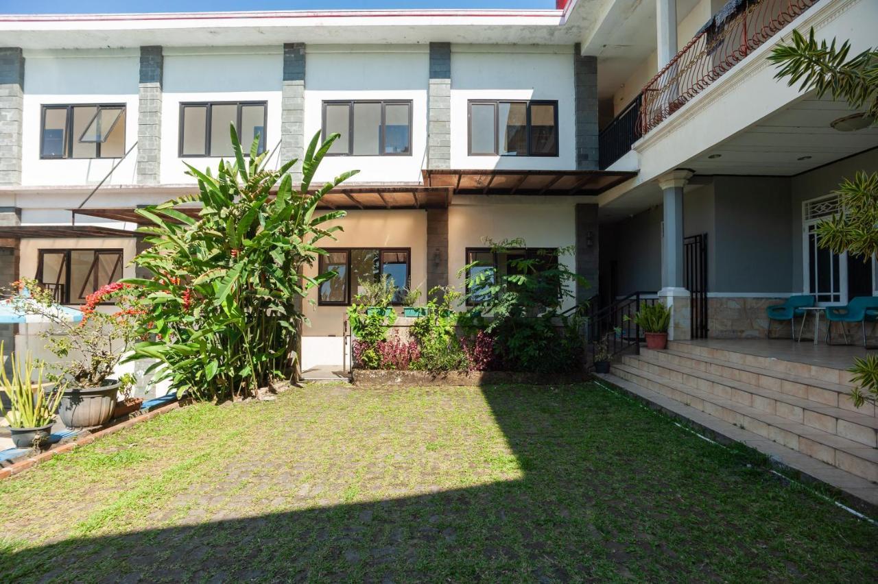 Hotel Urbanview Syariah Sm Cisarua Puncak By Reddoorz
